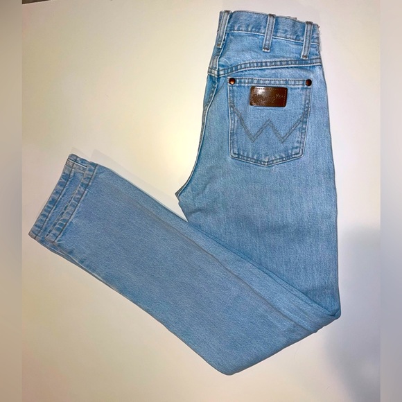 Light wash Vintage Wranglers Size 5 - Picture 1 of 6